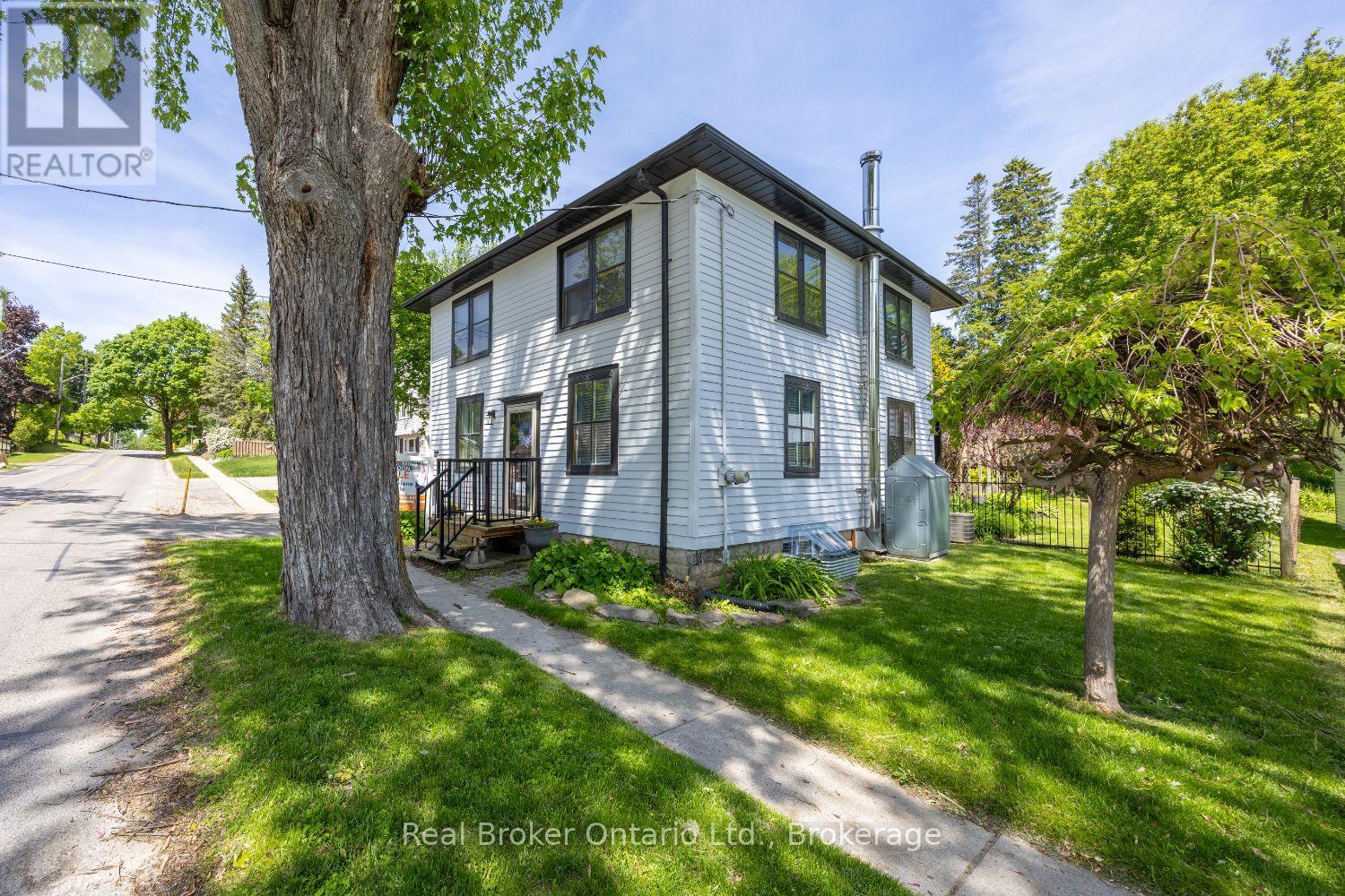 61 Mill Street, Clarington, Ontario  L0B 1M0 - Photo 4 - E13240070
