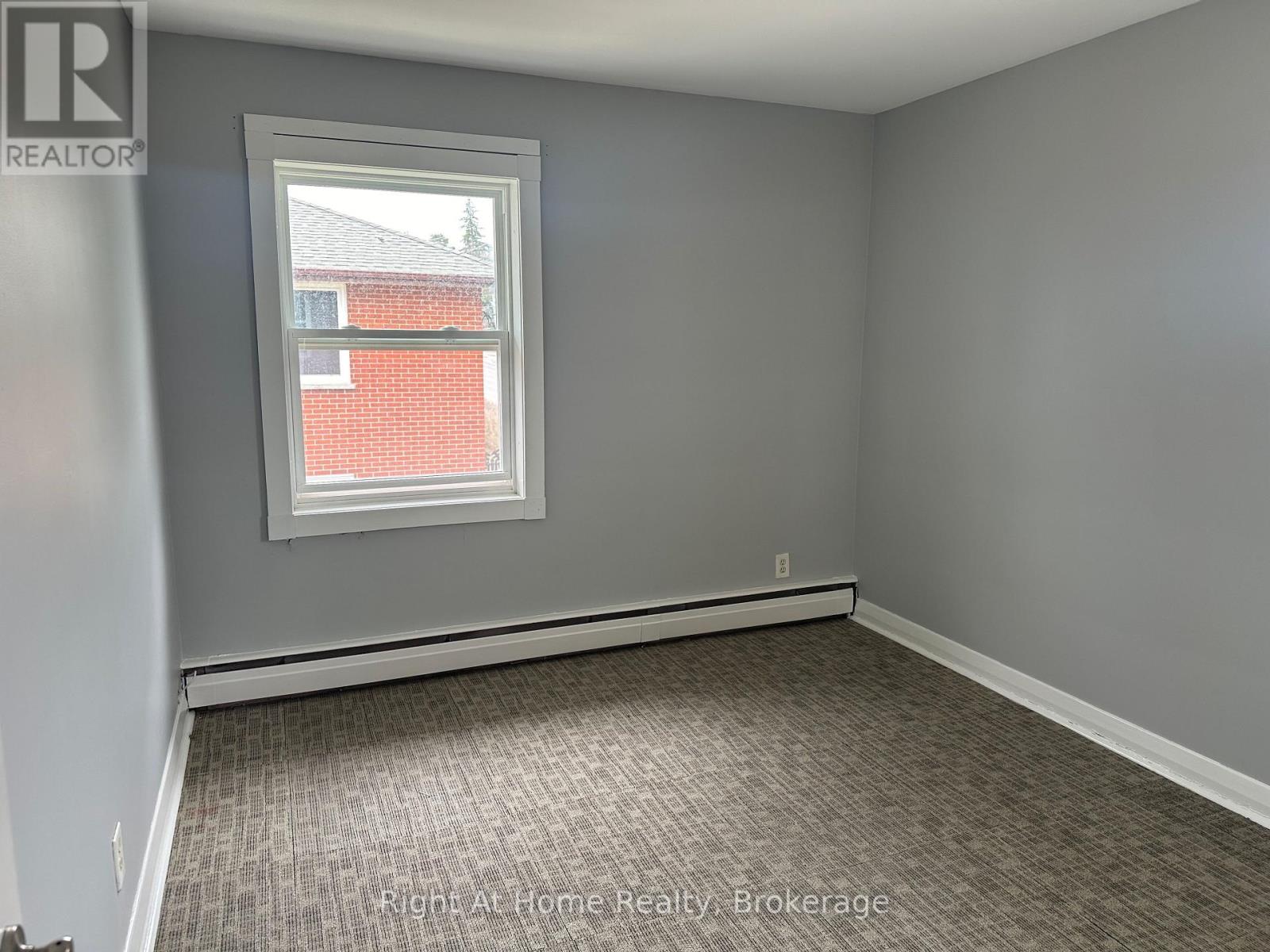 Apt. 4 - 119 Rossland Road E, Oshawa, Ontario  L1G 2W5 - Photo 18 - E13240092