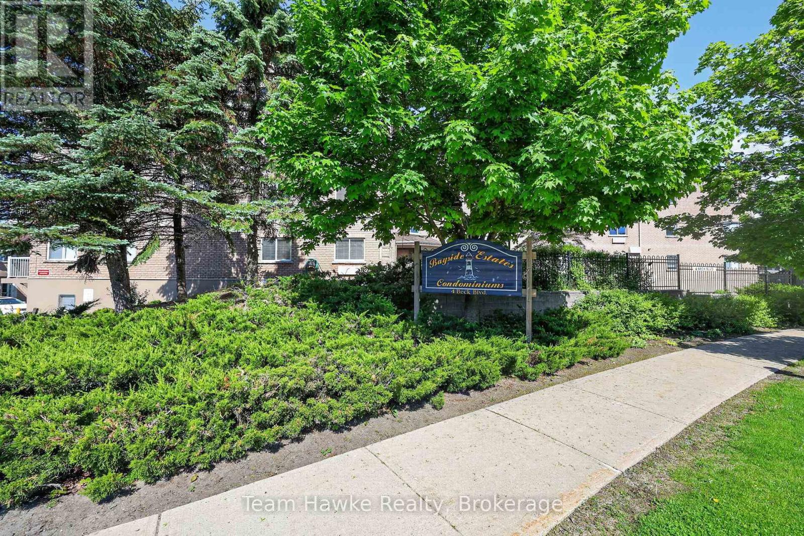 Ph4 - 4 Beck Boulevard, Penetanguishene, Ontario  L9M 2H3 - Photo 3 - S13240142