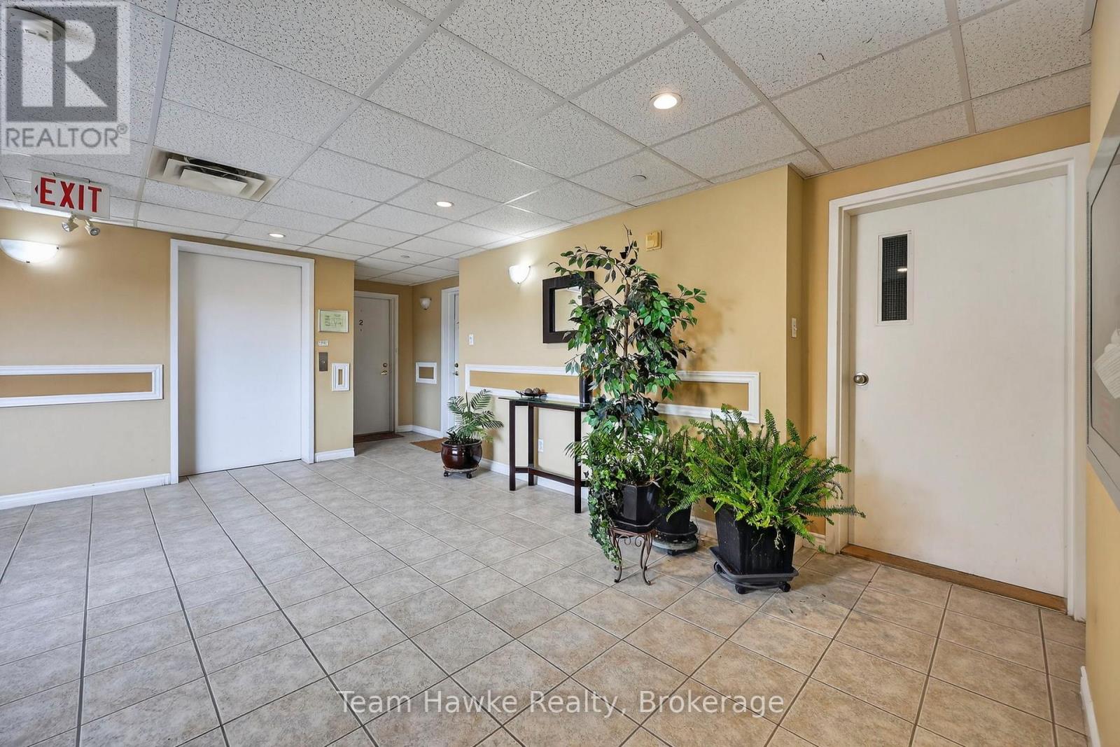 Ph4 - 4 Beck Boulevard, Penetanguishene, Ontario  L9M 2H3 - Photo 7 - S13240142