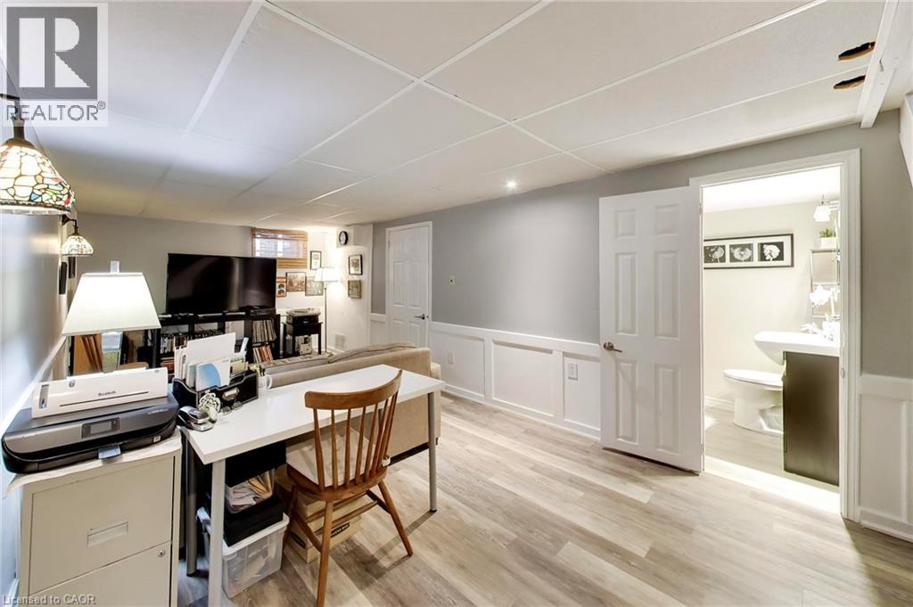 223 Margaret Avenue, Stoney Creek, Ontario  L8E 2J1 - Photo 22 - 40833594