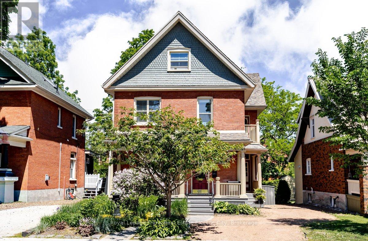 300 MAITLAND AVENUE, Peterborough, Ontario