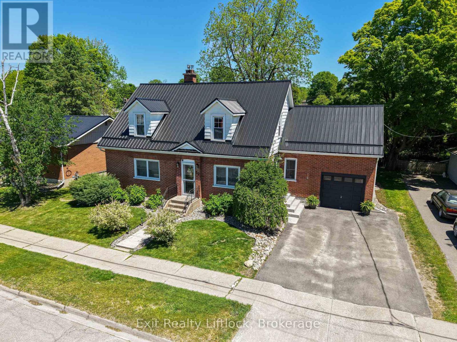 52 FORSYTH STREET, Marmora and Lake, Ontario