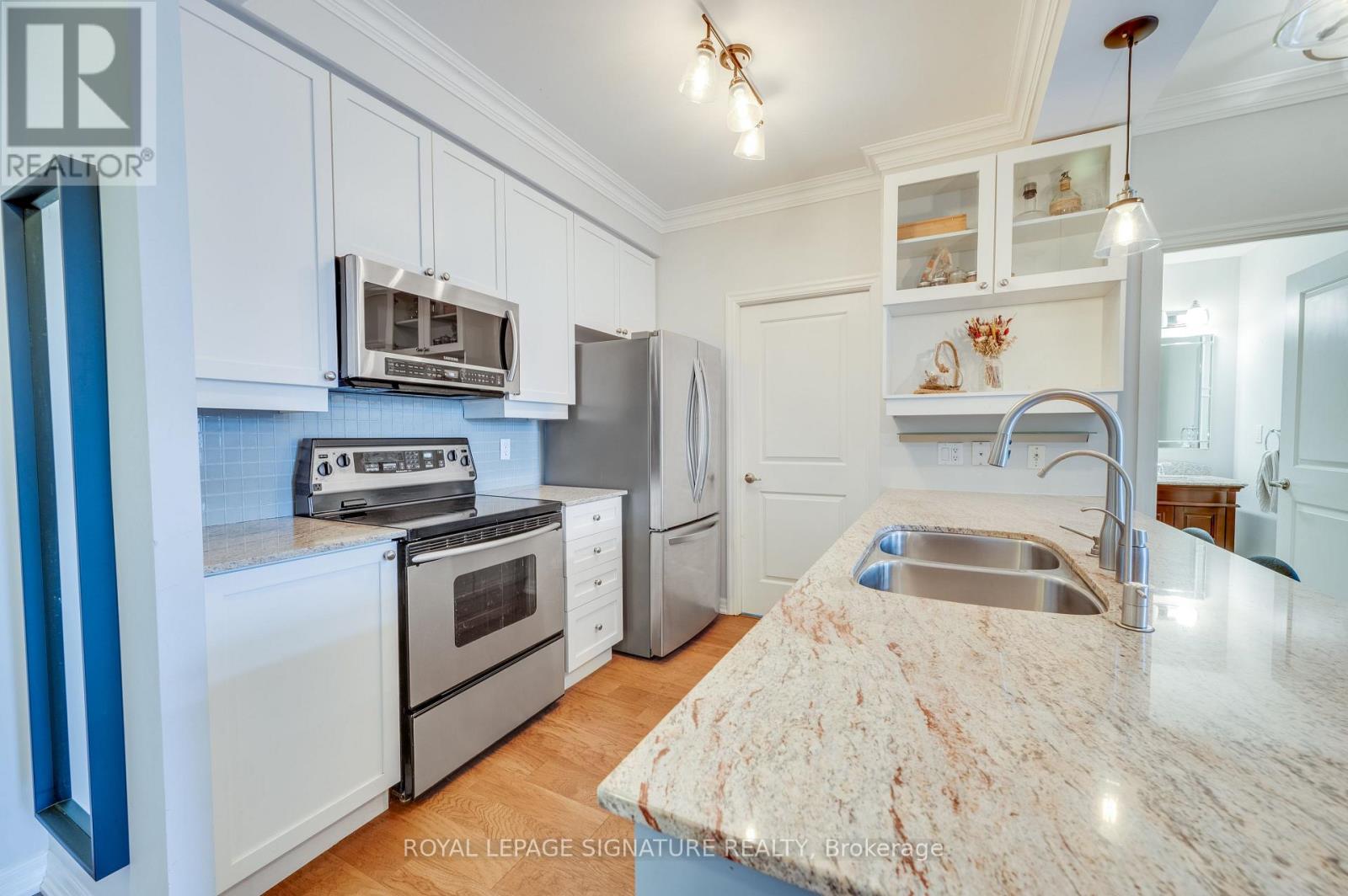 109 - 245 Dalesford Road, Toronto, Ontario  M8Y 4H7 - Photo 7 - W13239560