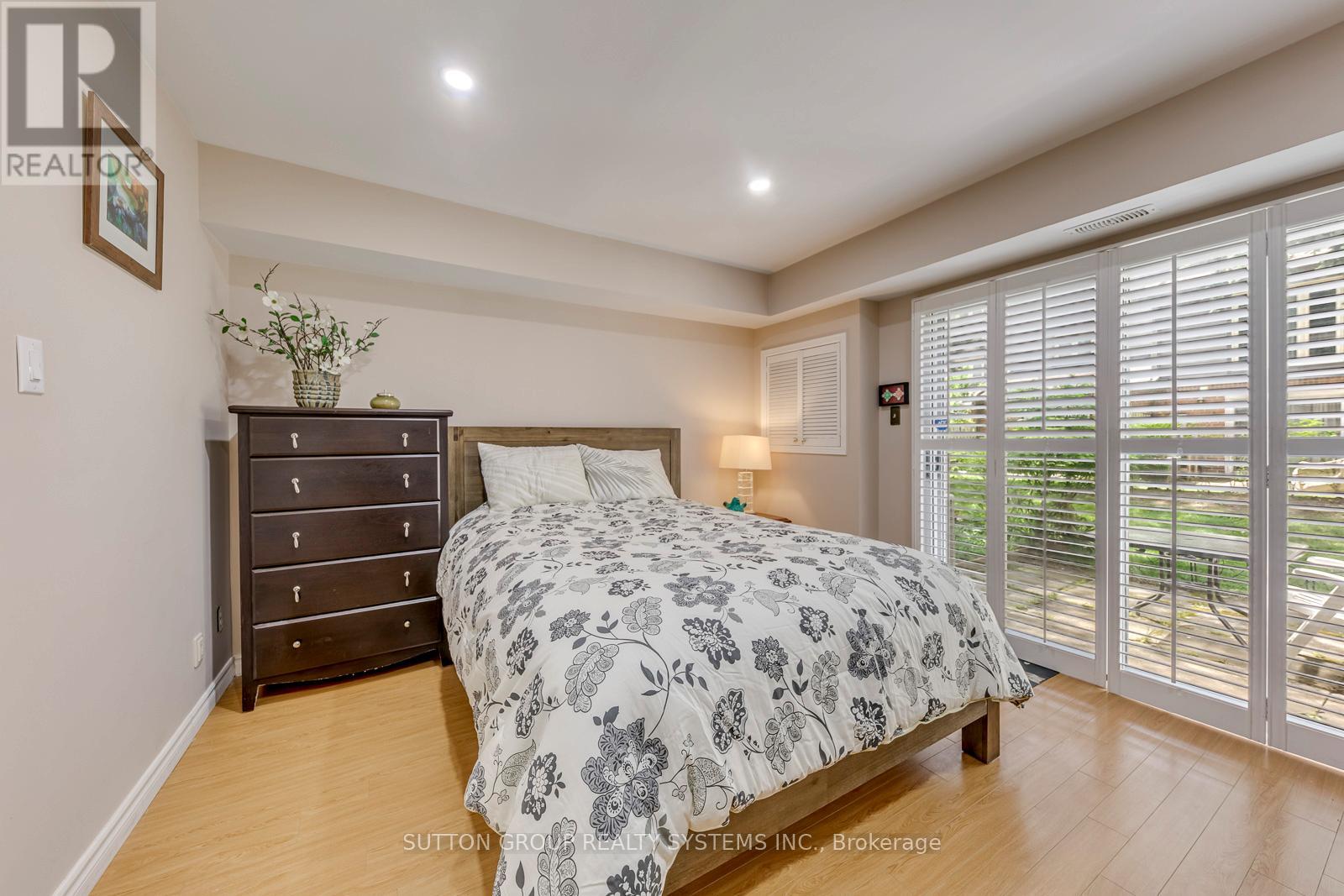 9 - 460 Bristol Road W, Mississauga, Ontario  L5R 3P6 - Photo 5 - W13239590