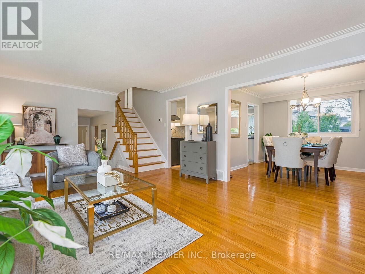 225 Juniper Avenue, Burlington, Ontario  L7L 2T2 - Photo 10 - W13239716