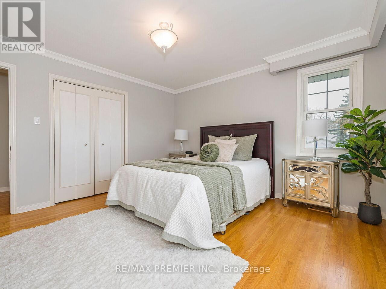 225 Juniper Avenue, Burlington, Ontario  L7L 2T2 - Photo 28 - W13239716