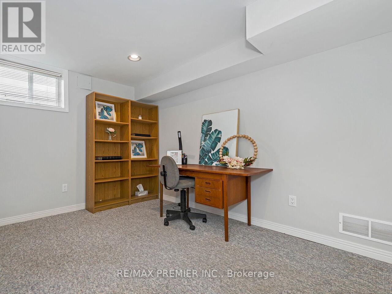 225 Juniper Avenue, Burlington, Ontario  L7L 2T2 - Photo 38 - W13239716