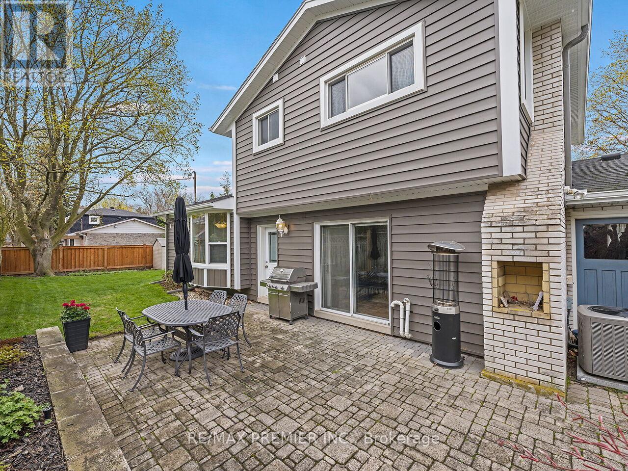225 Juniper Avenue, Burlington, Ontario  L7L 2T2 - Photo 40 - W13239716