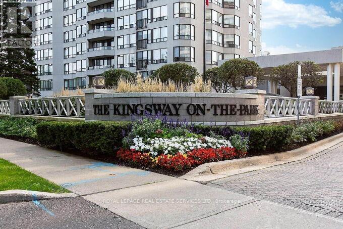 709 - 1 Aberfoyle Crescent, Toronto, Ontario  M8X 2X8 - Photo 2 - W13239762