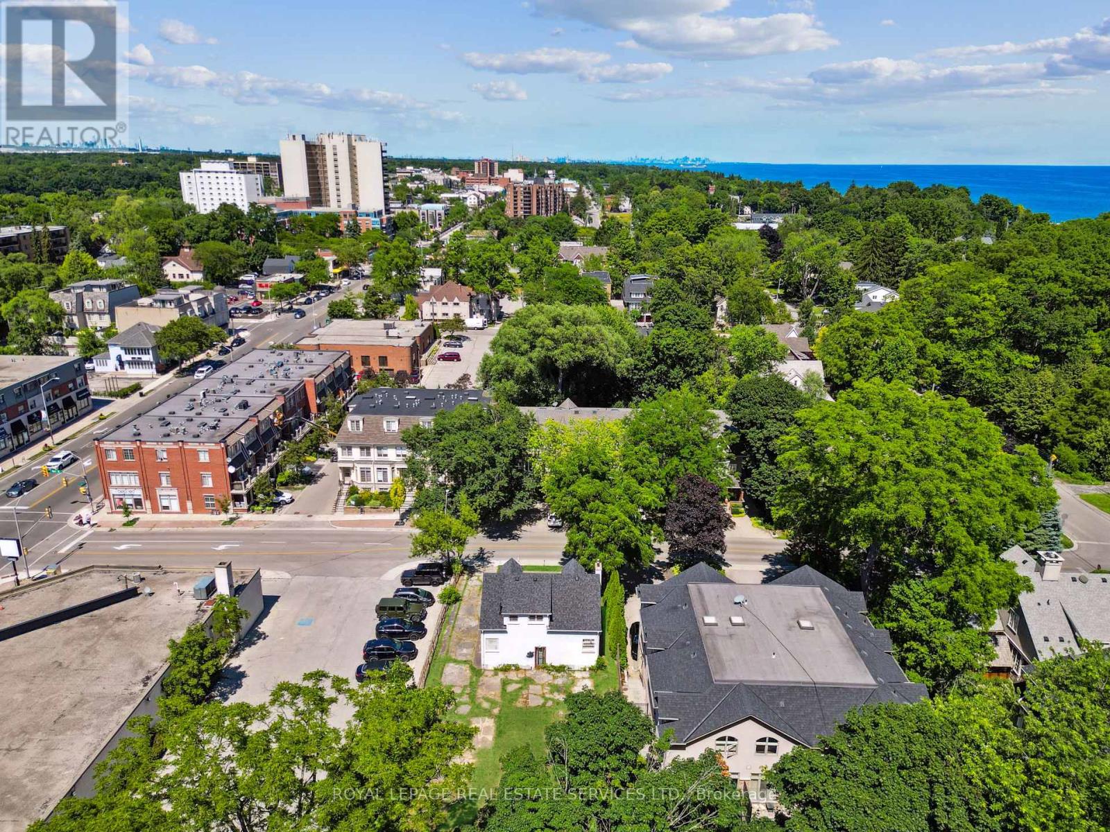 86 Kerr Street, Oakville, Ontario  L6K 3A3 - Photo 23 - W13239788