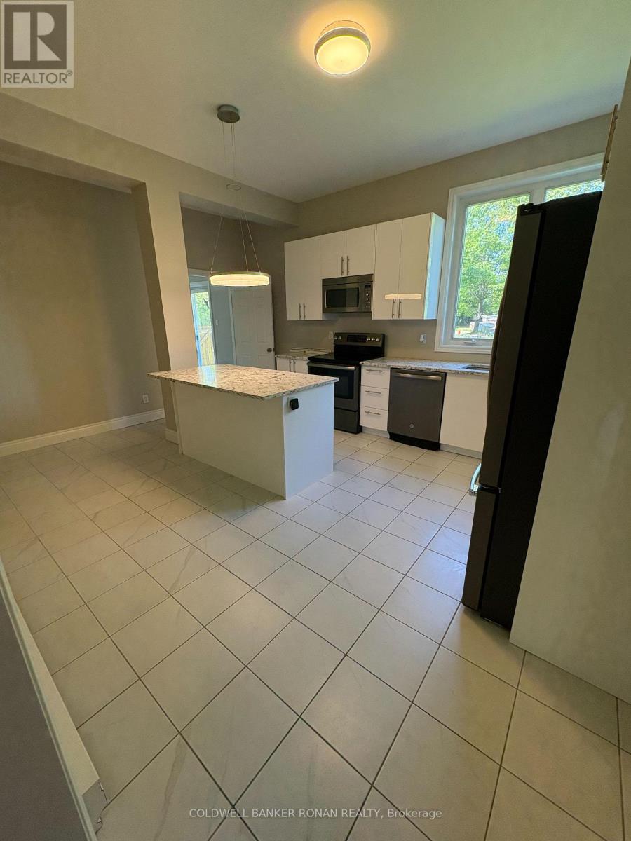 1429 Meadow Drive, Ottawa, Ontario  K4P 1B1 - Photo 2 - X13239564