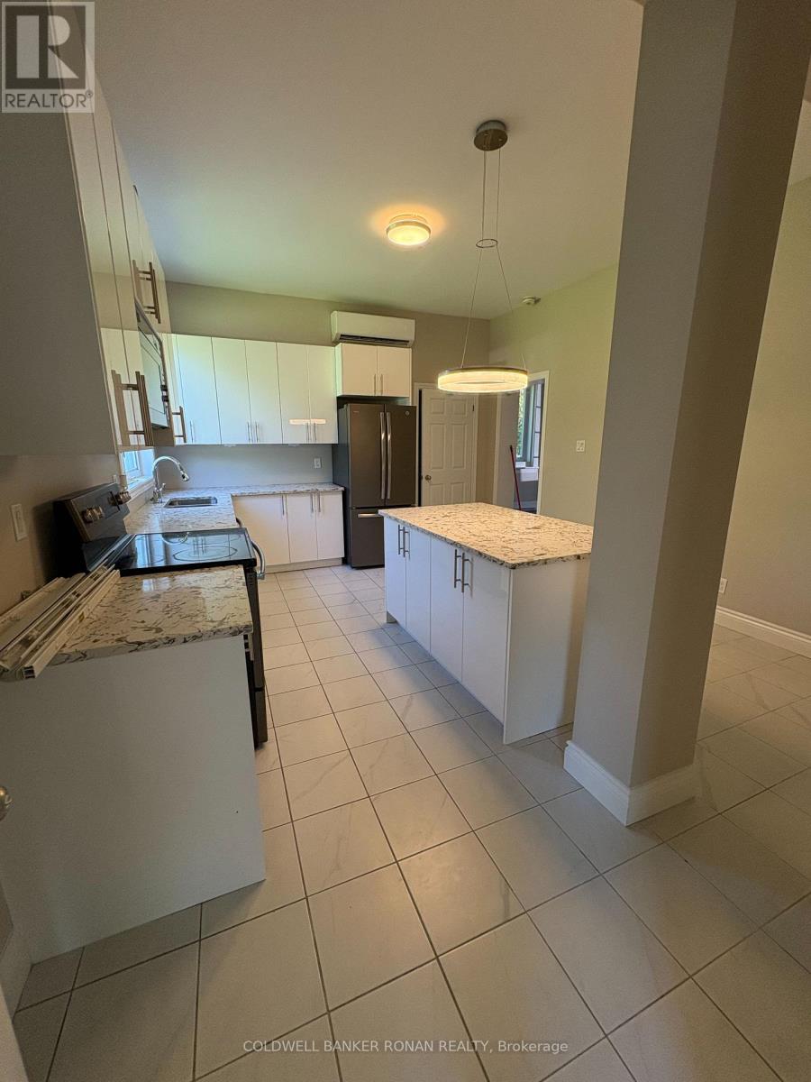 1429 Meadow Drive, Ottawa, Ontario  K4P 1B1 - Photo 4 - X13239564