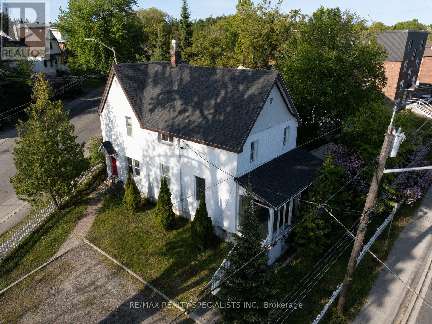 348 Morris Street, Greater Sudbury, Ontario P3B 1B6 - Photo 2 - X13239568