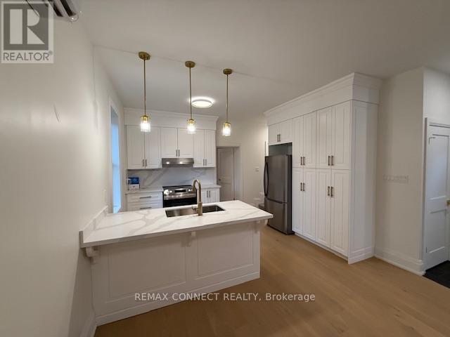24 Ashley Street, Hamilton, Ontario  L8L 5S3 - Photo 4 - X13239580