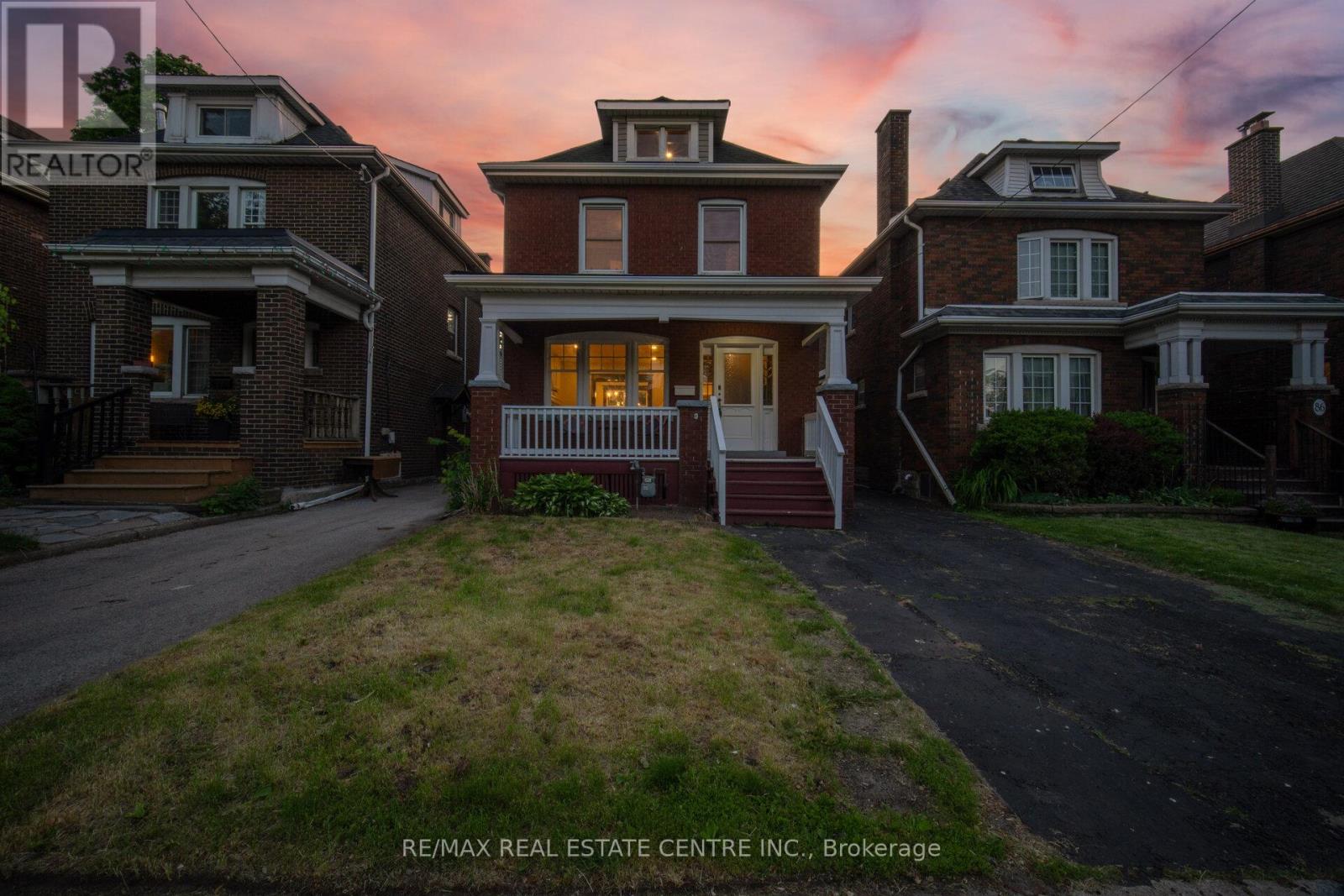 90 HOLTON AVENUE S, Hamilton, Ontario