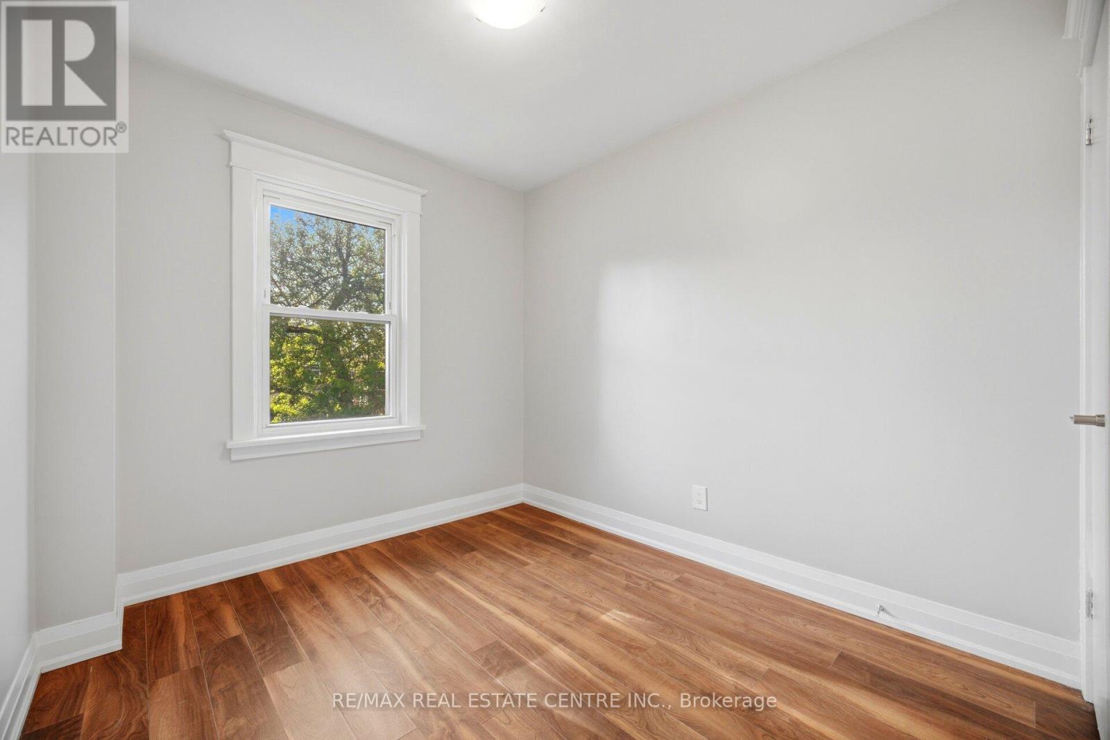 90 Holton Avenue S, Hamilton, Ontario  L8M 2L2 - Photo 29 - X13239756