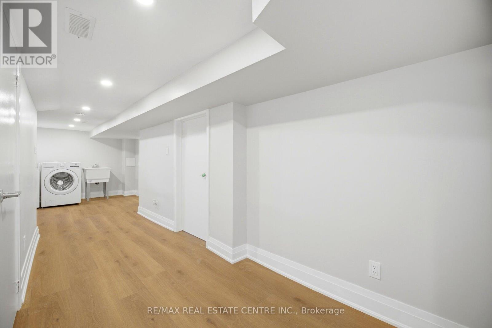 90 Holton Avenue S, Hamilton, Ontario  L8M 2L2 - Photo 42 - X13239756