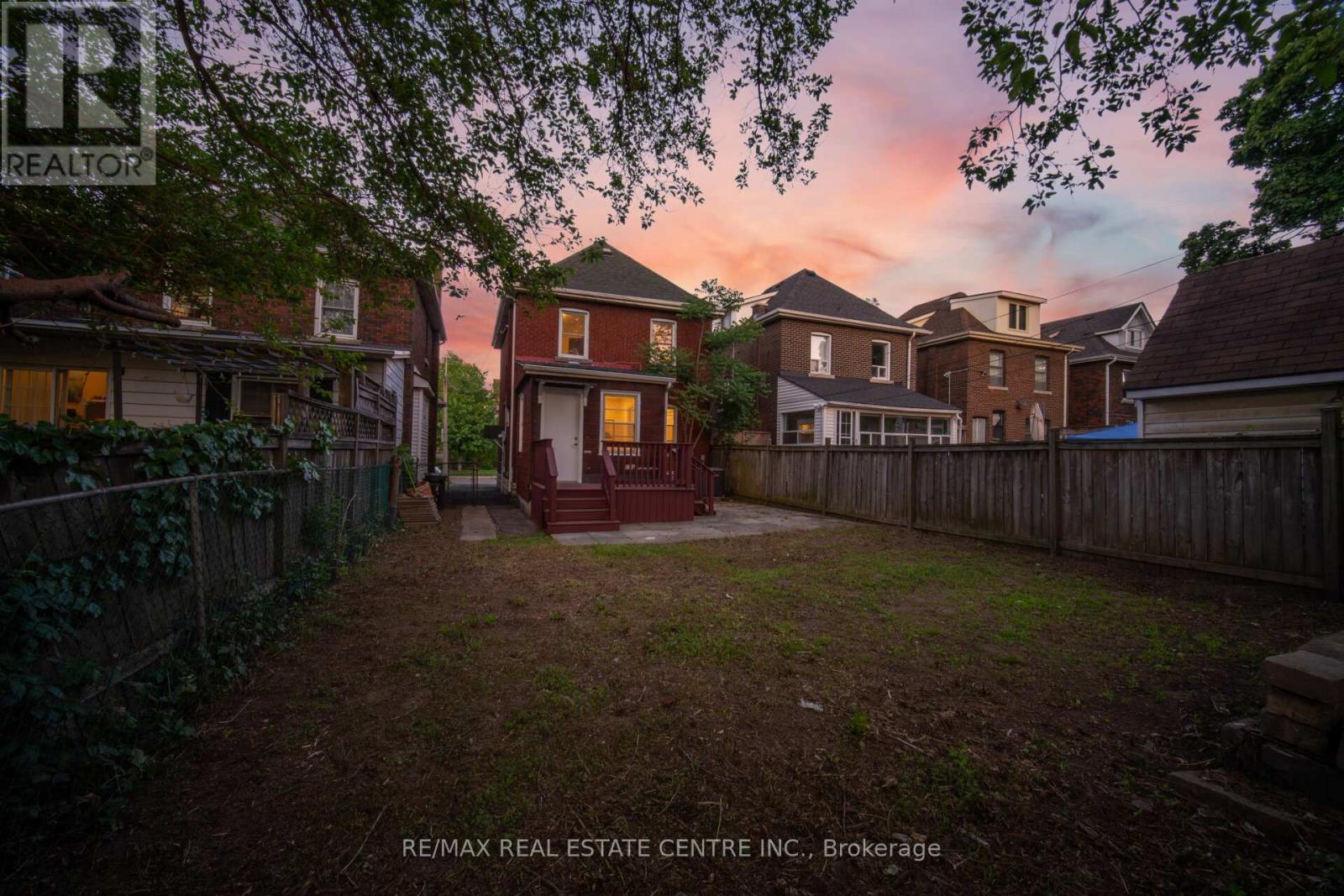 90 Holton Avenue S, Hamilton, Ontario  L8M 2L2 - Photo 49 - X13239756