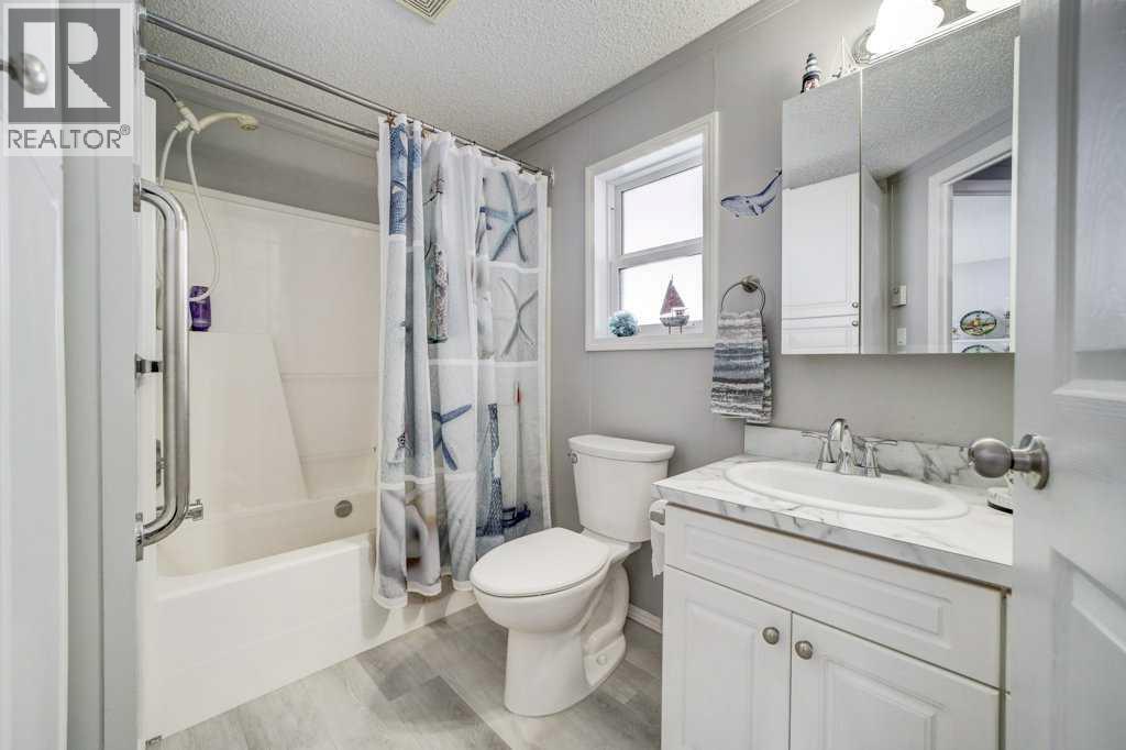 3016 33a  S, Lethbridge, Alberta  T1K 7K2 - Photo 12 - A2316575