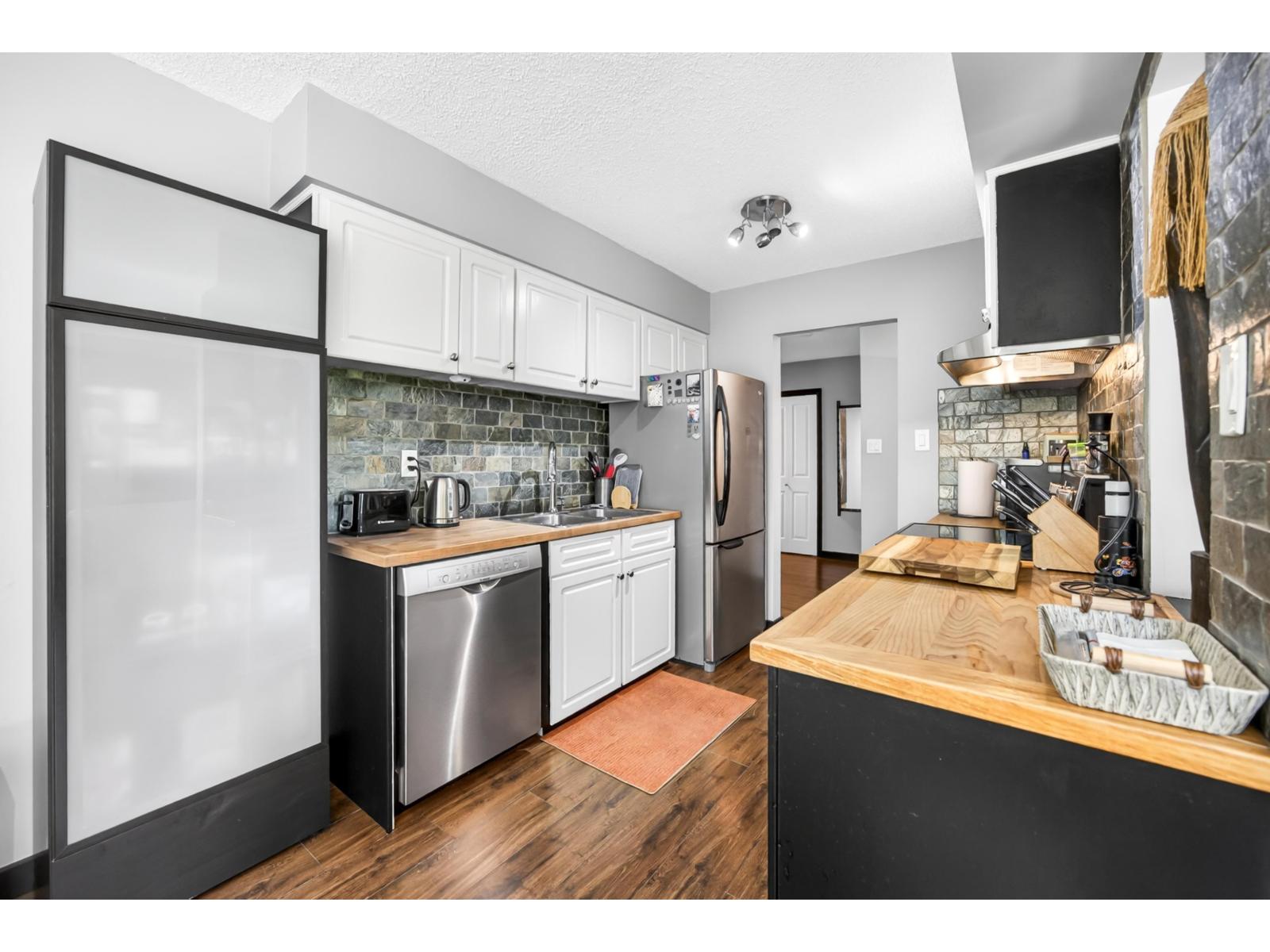 203 1390 Merklin Street, White Rock, British Columbia  V4B 4C1 - Photo 22 - R3130073