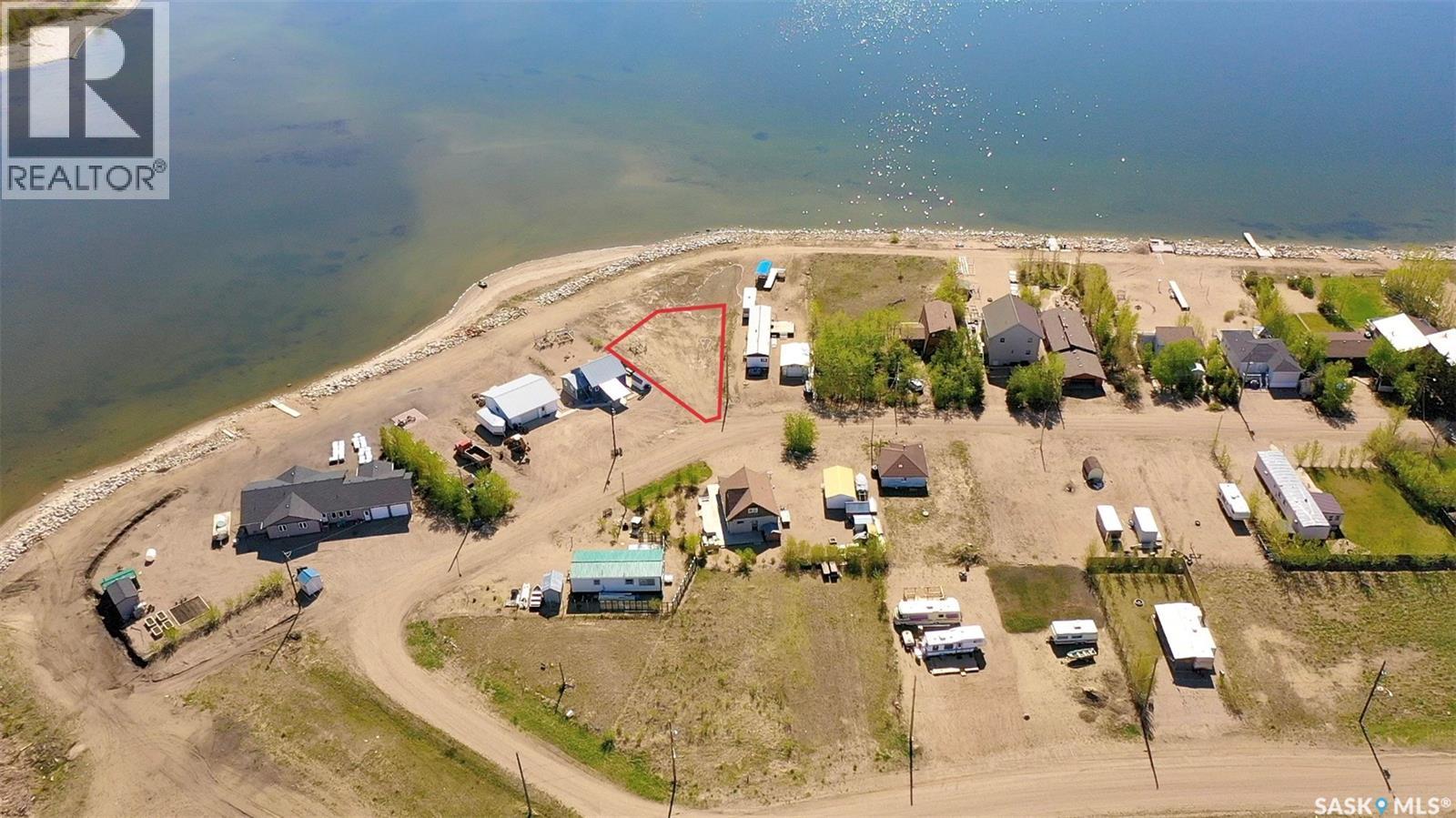 121 Murray Crescent, Fishing Lake, Saskatchewan  S0A 1Y0 - Photo 3 - SK038263
