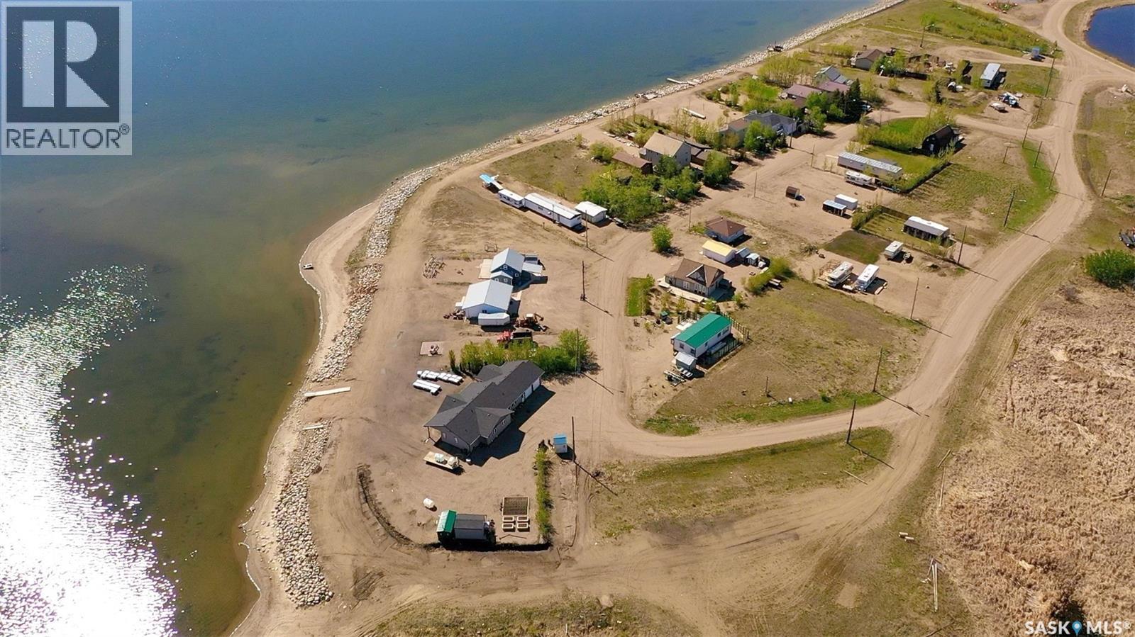 121 Murray Crescent, Fishing Lake, Saskatchewan  S0A 1Y0 - Photo 4 - SK038263