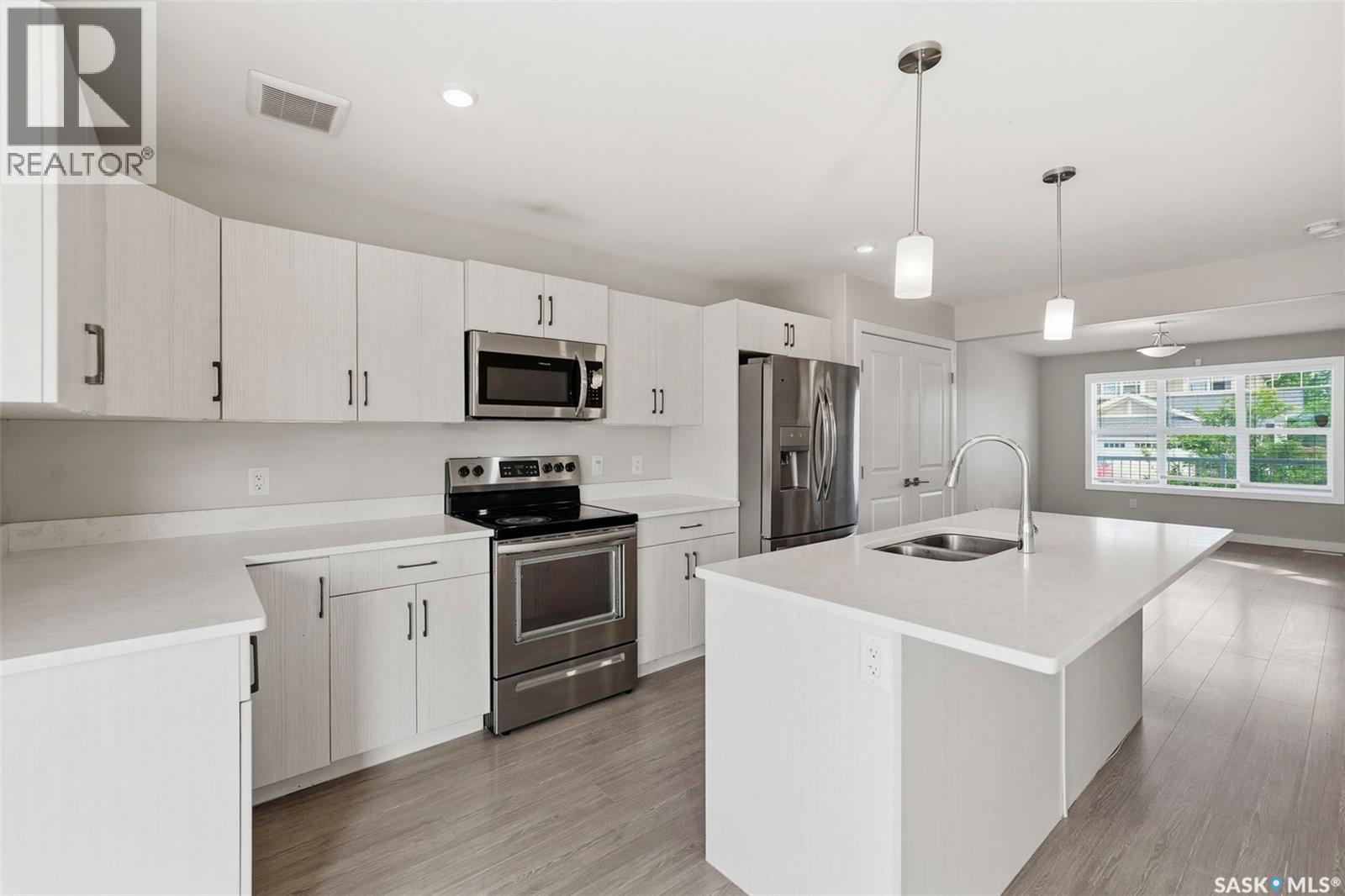 139 Stilling Mews, Saskatoon, Saskatchewan  S7V 0P4 - Photo 8 - SK038181