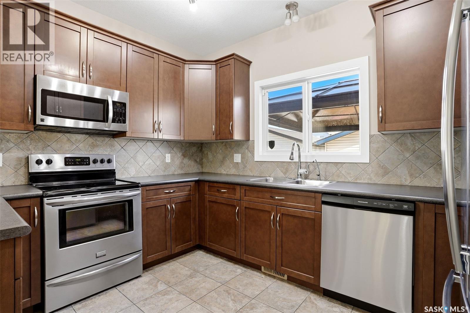 7516 Oxbow Way, Regina, Saskatchewan  S4Y 0B5 - Photo 9 - SK038008