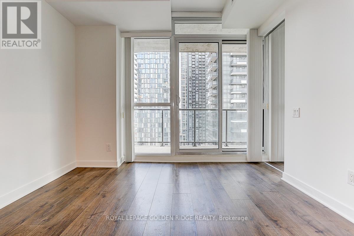 2002 - 290 Adelaide Street W, Toronto, Ontario  M5V 0P3 - Photo 20 - C13239804