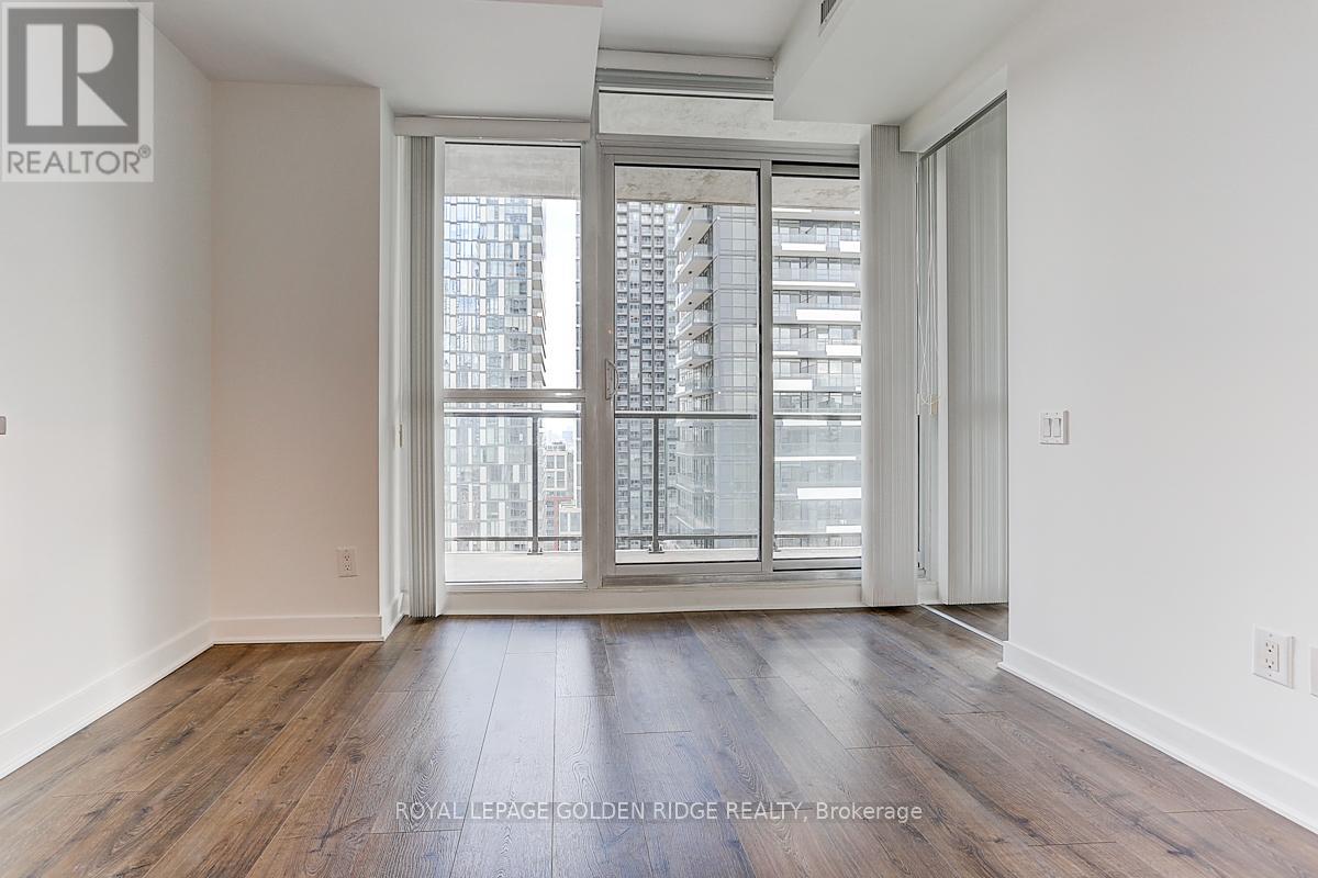 2002 - 290 Adelaide Street W, Toronto, Ontario  M5V 0P3 - Photo 21 - C13239804