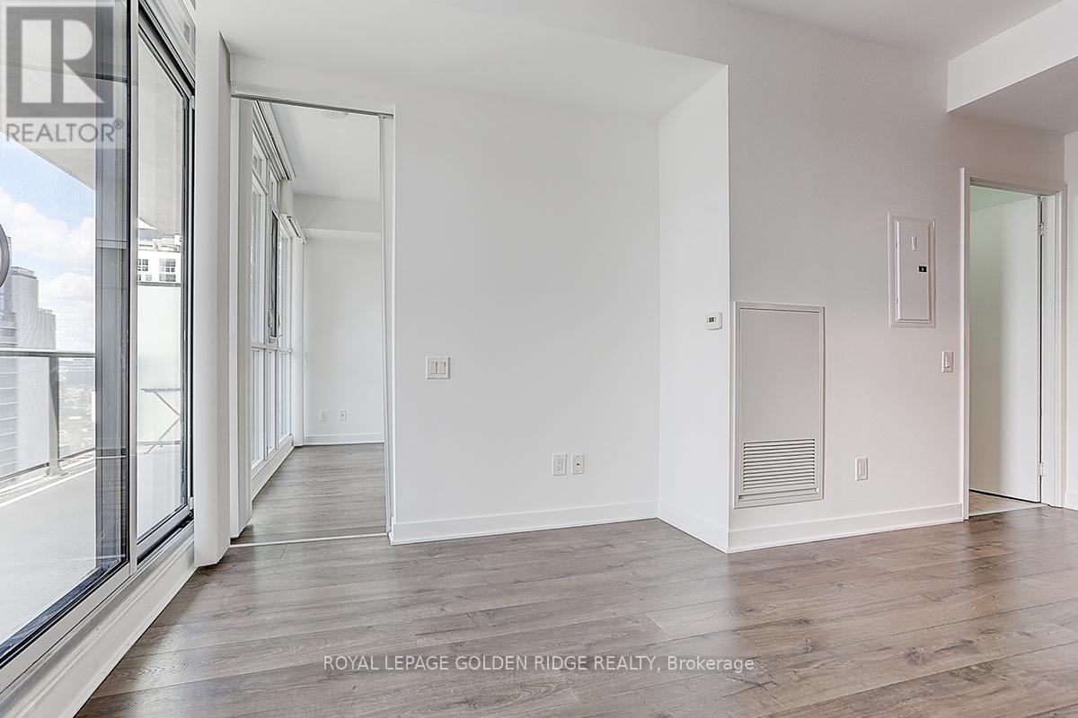 2002 - 290 Adelaide Street W, Toronto, Ontario  M5V 0P3 - Photo 24 - C13239804
