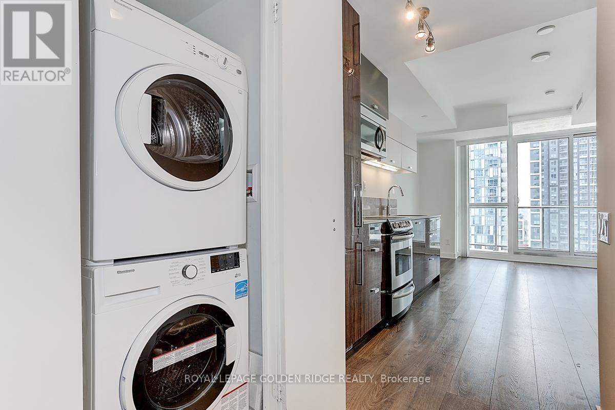 2002 - 290 Adelaide Street W, Toronto, Ontario  M5V 0P3 - Photo 32 - C13239804