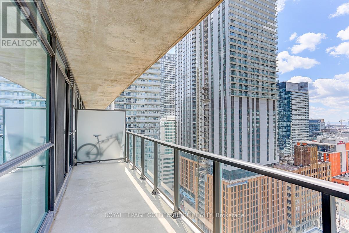 2002 - 290 Adelaide Street W, Toronto, Ontario  M5V 0P3 - Photo 36 - C13239804