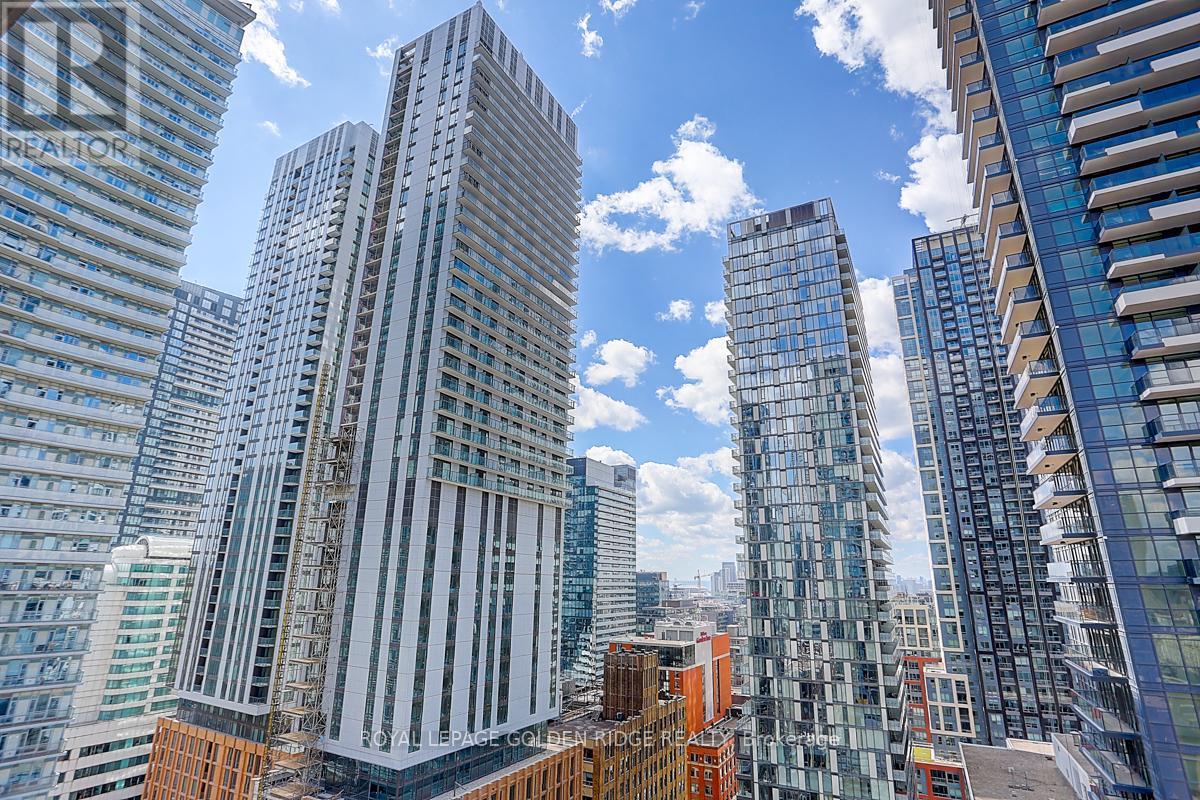 2002 - 290 Adelaide Street W, Toronto, Ontario  M5V 0P3 - Photo 37 - C13239804