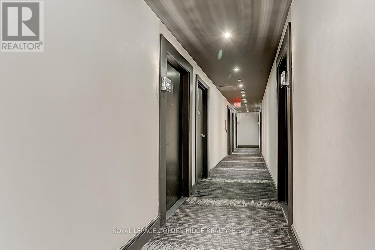 2002 - 290 Adelaide Street W, Toronto, Ontario  M5V 0P3 - Photo 39 - C13239804