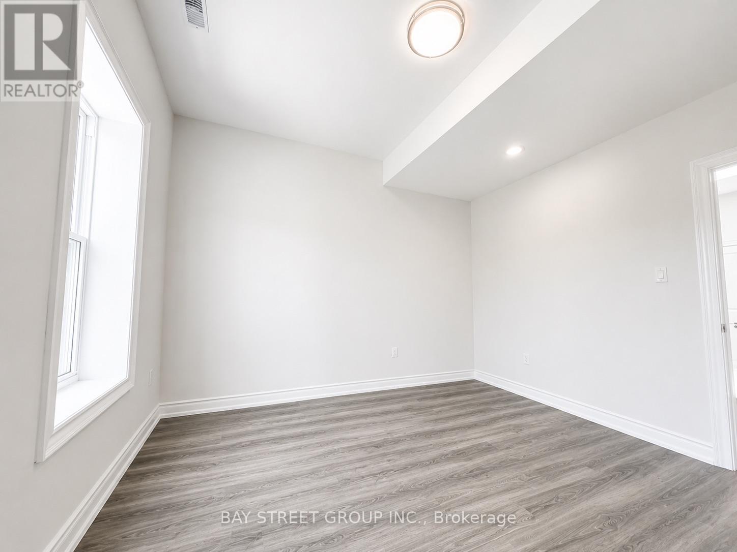 D - 442 Spadina Avenue, Toronto, Ontario  M5T 2G8 - Photo 8 - C13239810