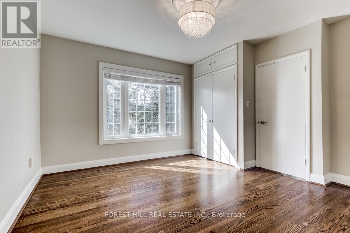 109 MONA DRIVE Toronto (Lawrence Park South), ON M5N 2R5