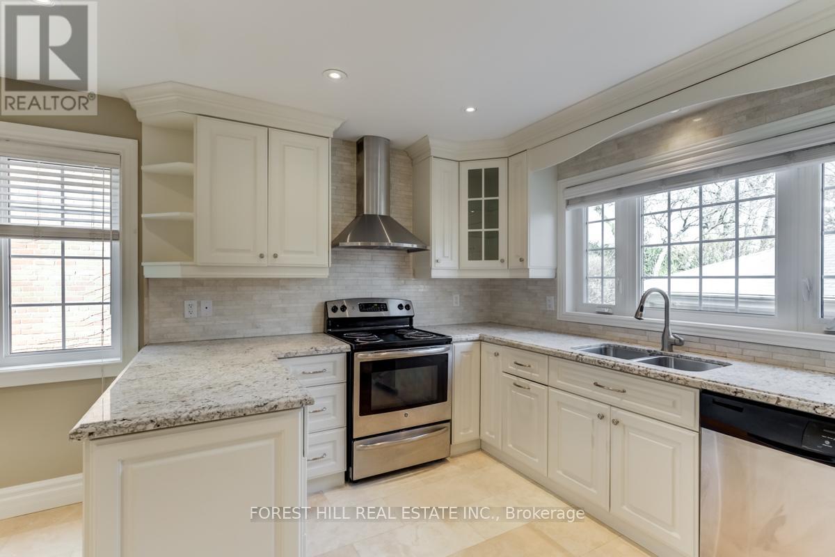 109 MONA DRIVE Toronto (Lawrence Park South), ON M5N 2R5