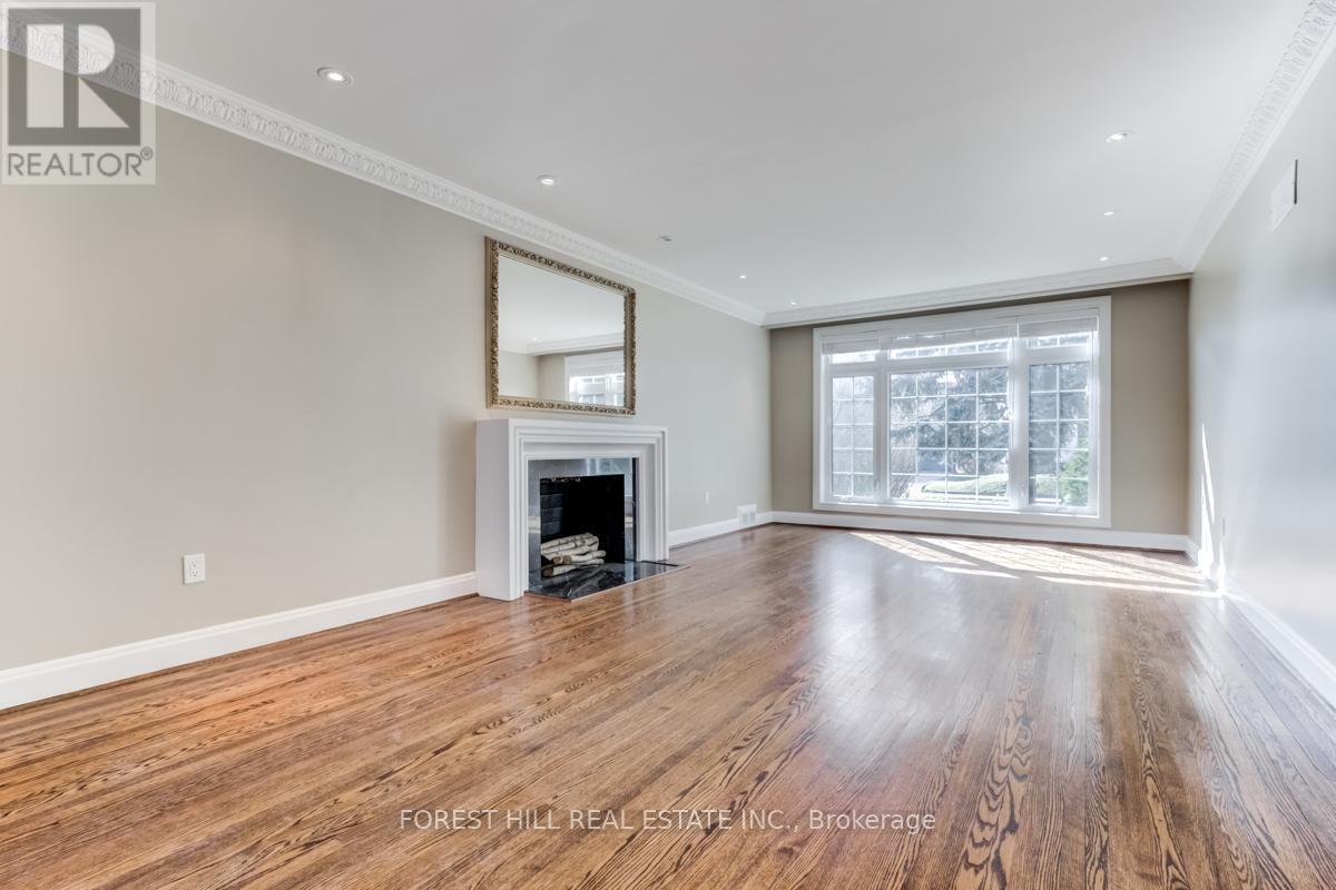 109 Mona Drive, Toronto, Ontario  M5N 2R5 - Photo 3 - C13239926