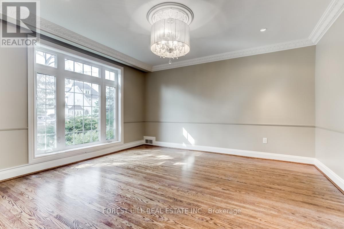 109 Mona Drive, Toronto, Ontario  M5N 2R5 - Photo 6 - C13239926
