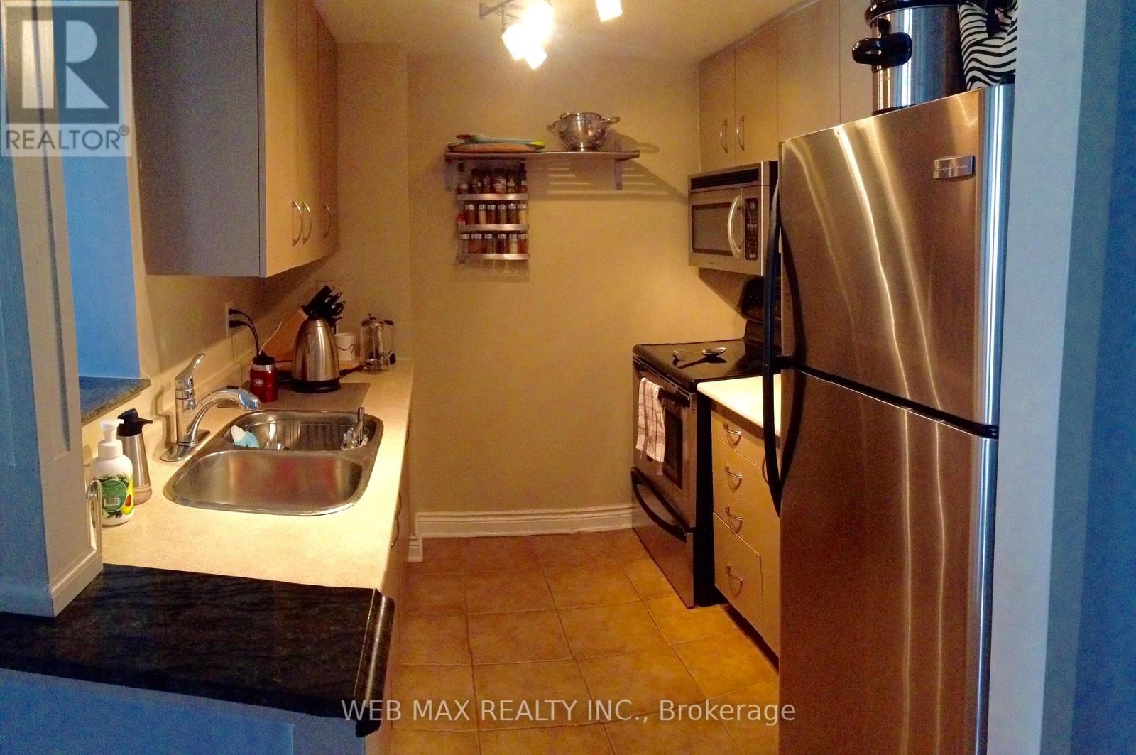 1808 - 25 Grenville Street, Toronto, Ontario  M4Y 2X5 - Photo 6 - C13239976