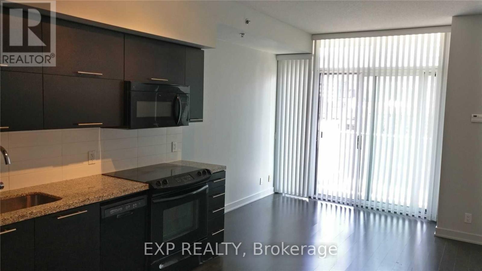 823 - 21 Nelson Street, Toronto, Ontario  M5V 3H9 - Photo 2 - C13240134