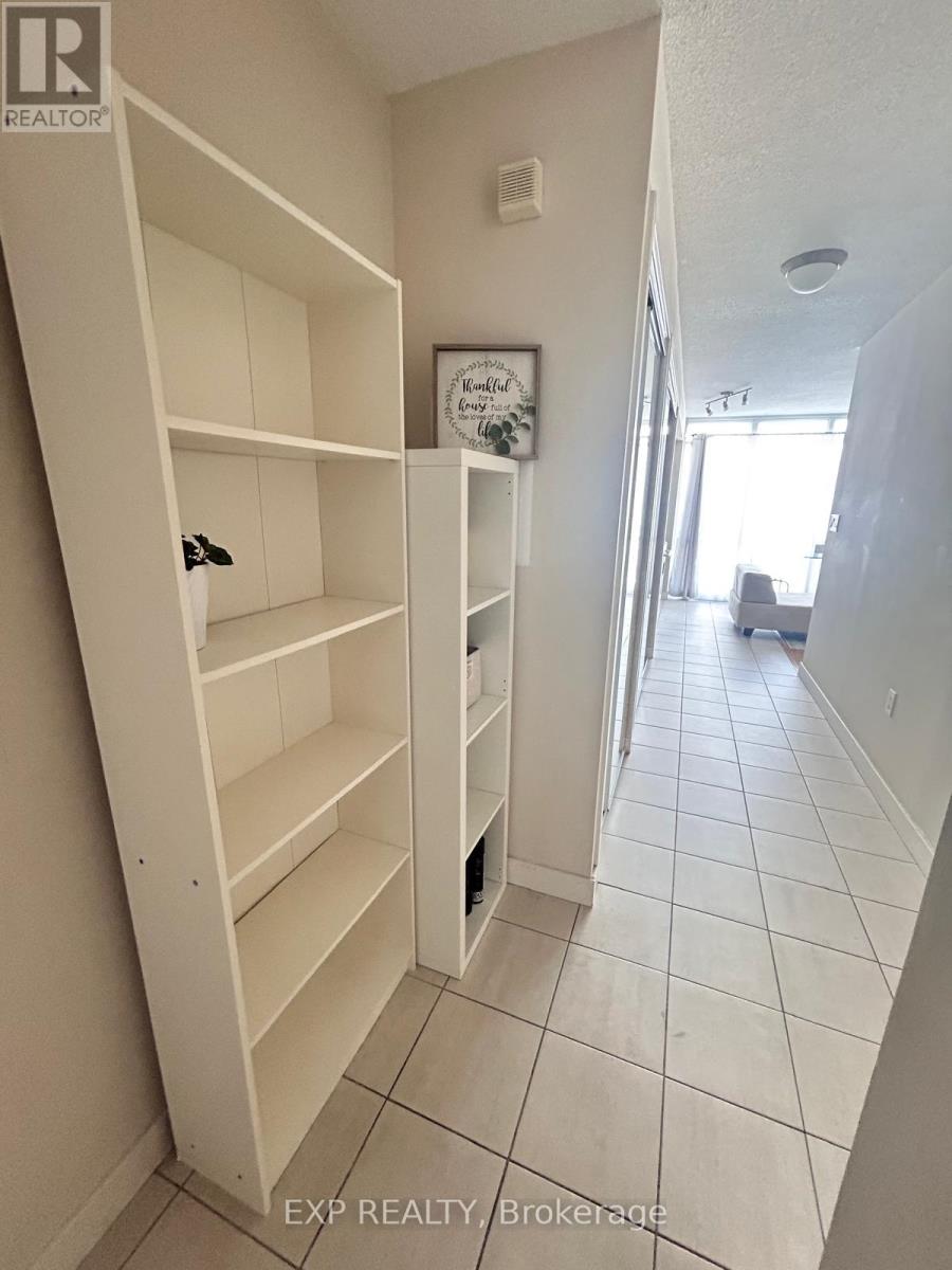 5009 - 11 Brunel Court E, Toronto, Ontario  M5V 3Y3 - Photo 10 - C13240160