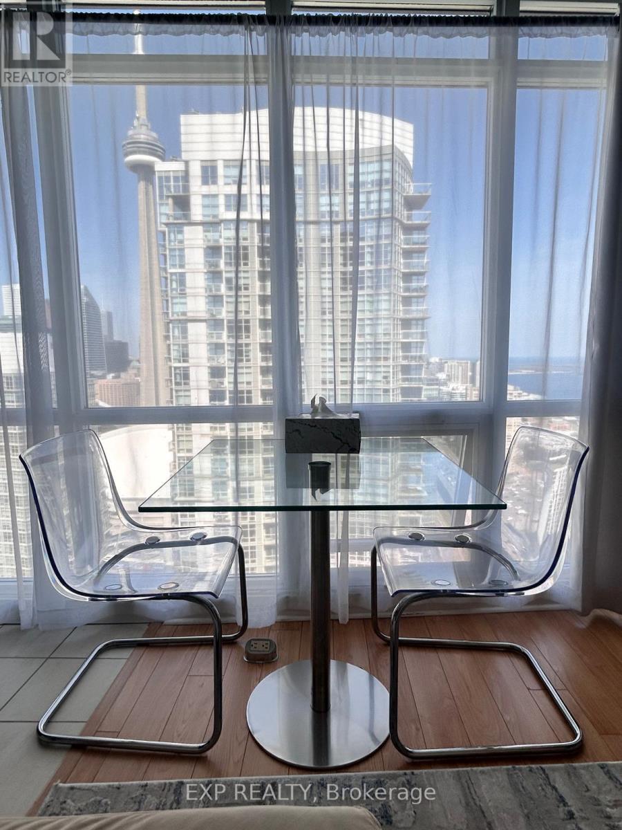 5009 - 11 Brunel Court E, Toronto, Ontario  M5V 3Y3 - Photo 8 - C13240160