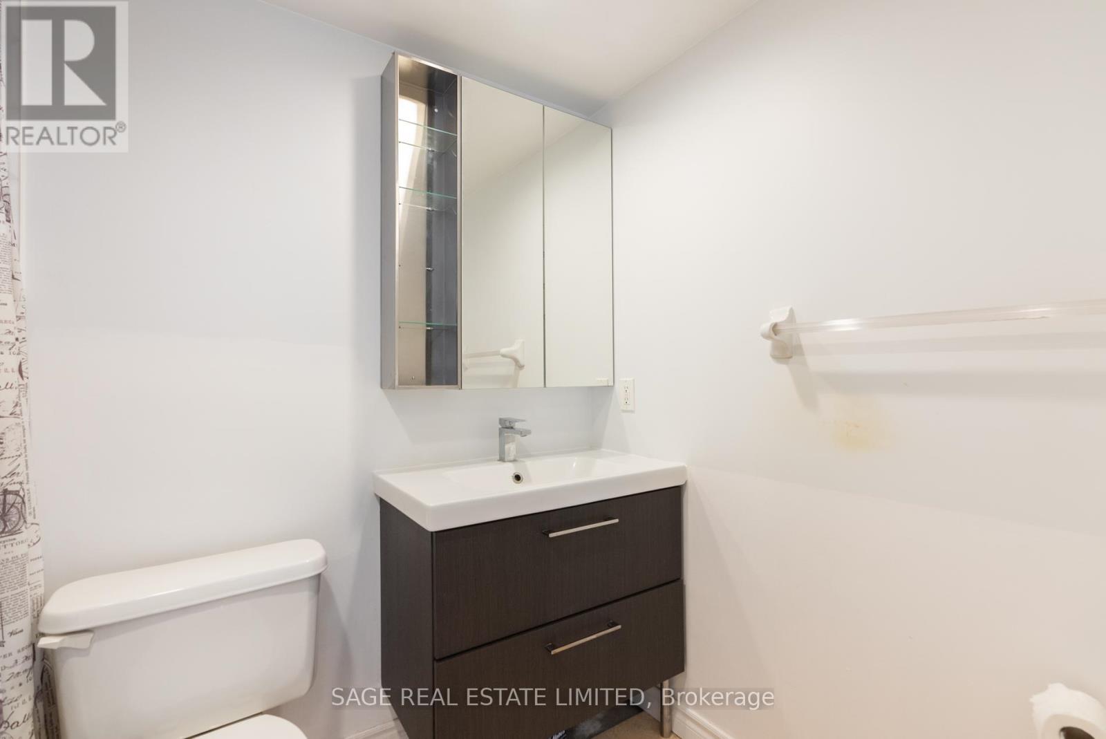 1115 - 410 Queens Quay W, Toronto, Ontario  M5V 3T1 - Photo 6 - C13240210