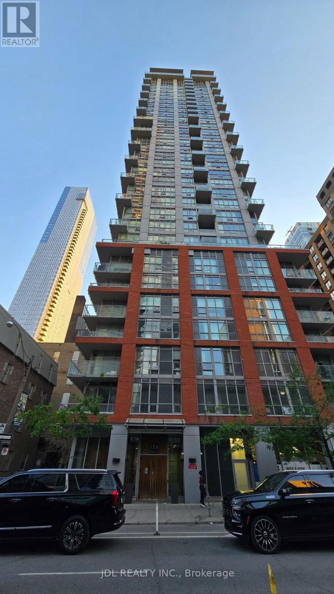 1506 - 126 SIMCOE STREET, Toronto, Ontario