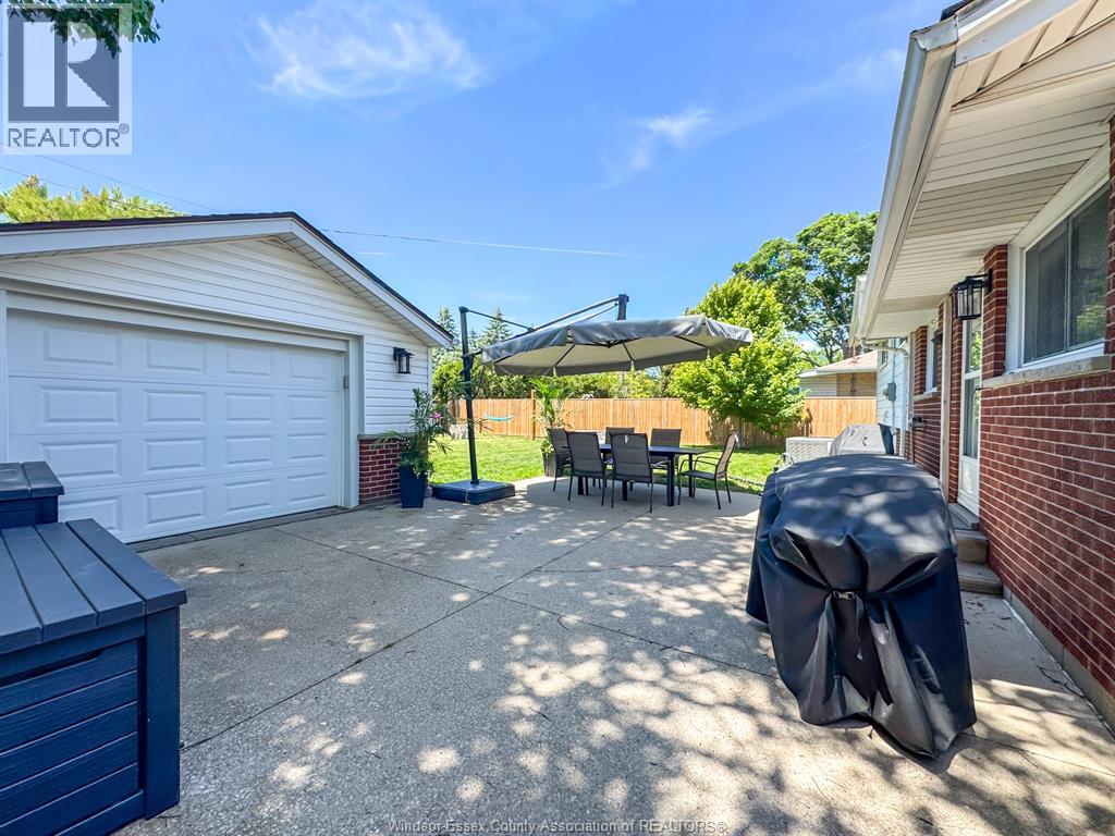 4013 Longfellow, Windsor, Ontario  N9G 2B5 - Photo 40 - 26013115
