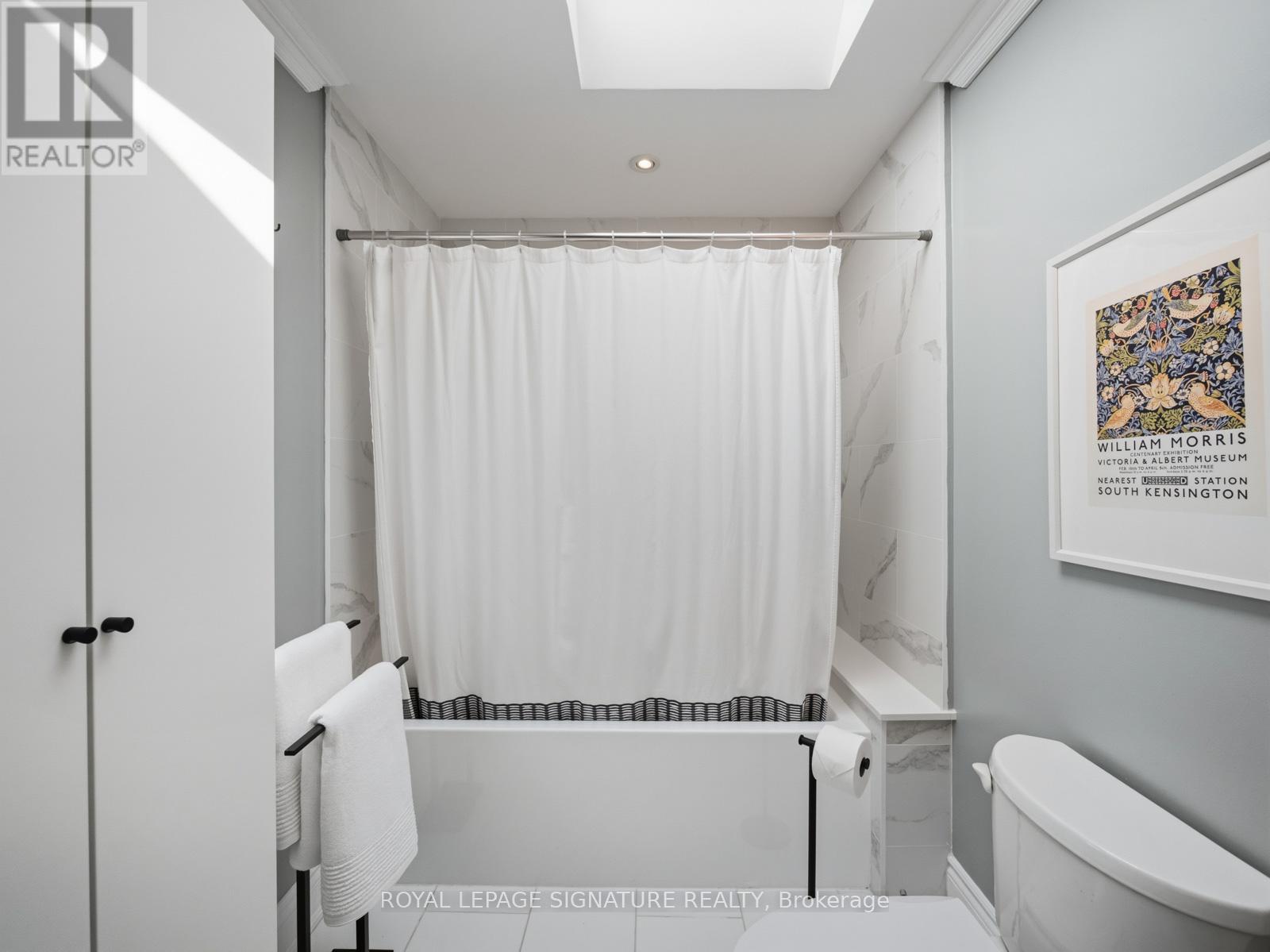 82 Glenmount Park Road, Toronto, Ontario  M4E 2N2 - Photo 25 - E13239838