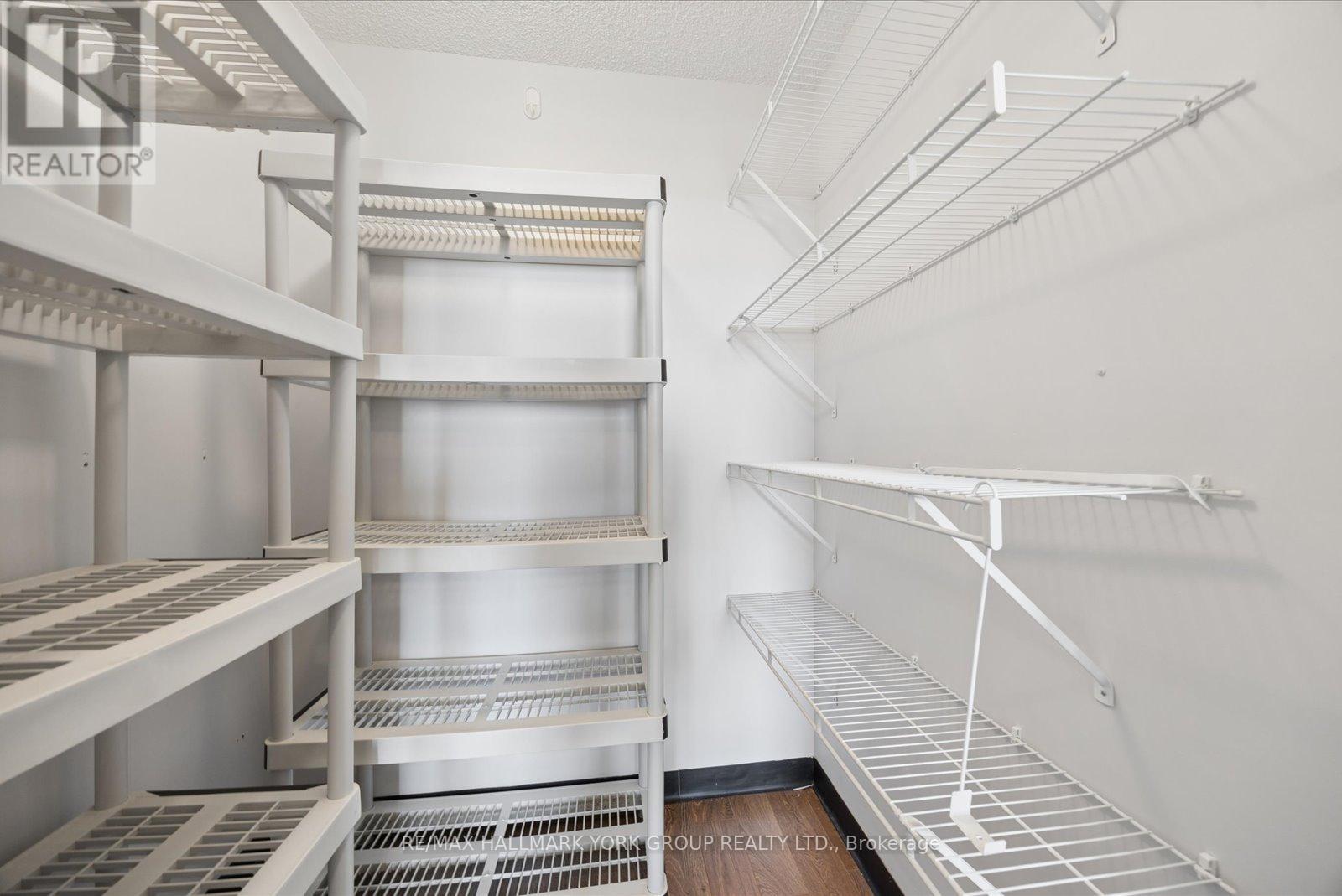 1016 - 55 William Street E, Oshawa, Ontario  L1G 7C9 - Photo 10 - E13239846